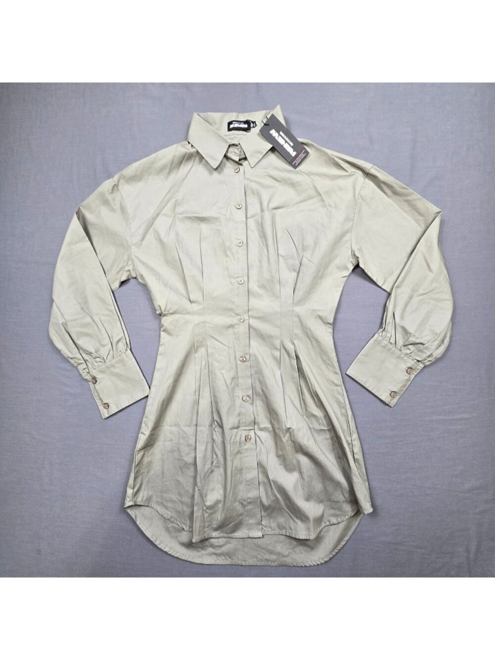 NEW PrettyLittleThing Renew Size 4 Button-Up Long Shirt Dress Light Khaki Collar